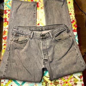 Levi’s 501 grey wash W 35 L 32 men’s button fly jeans